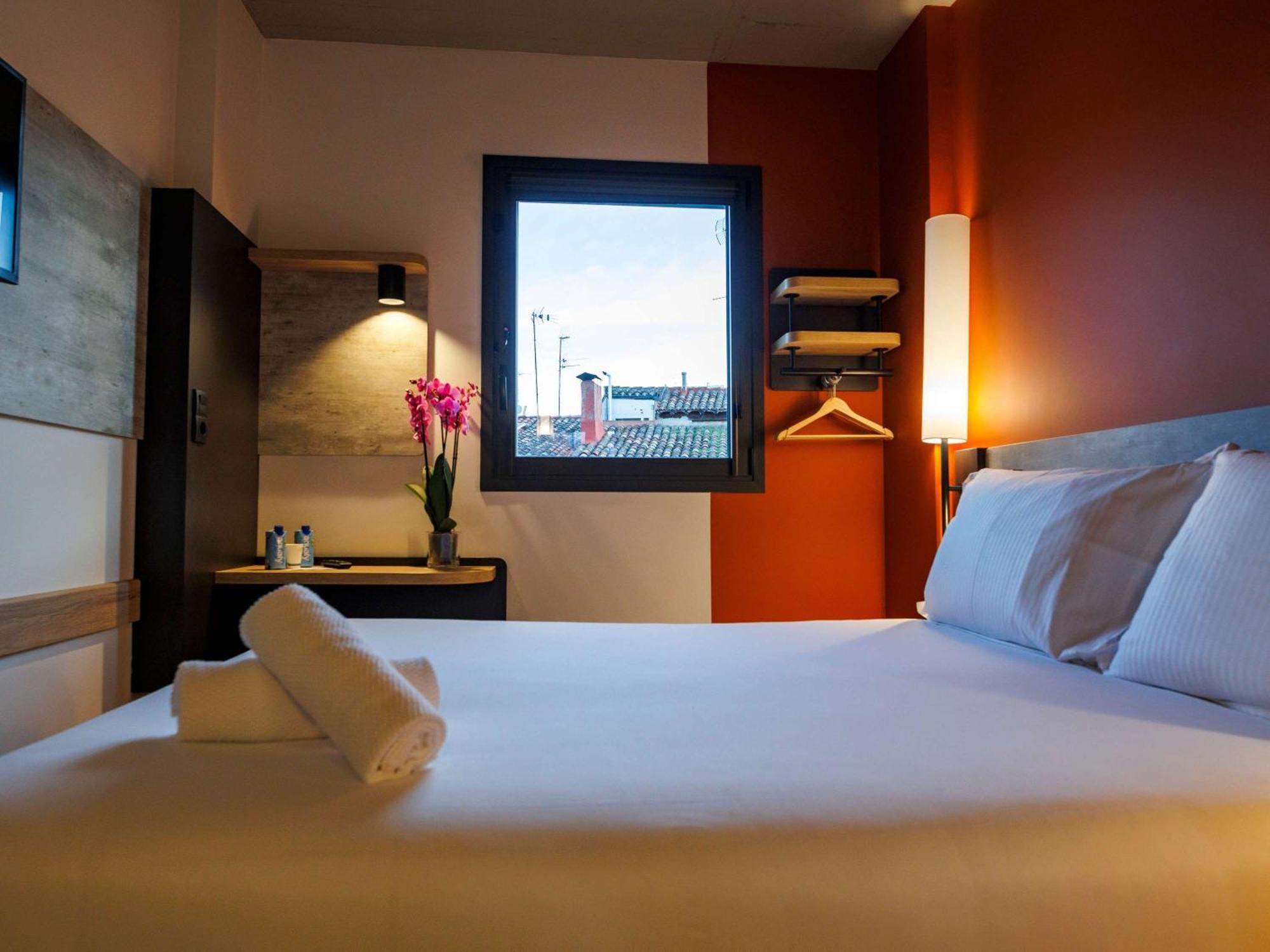 Ibis Budget Logrono Centro المظهر الخارجي الصورة